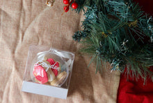 Load image into Gallery viewer, Personalised Bauble with Bikkies
